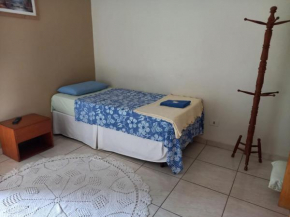 Verona Hospedagens - Quarto c banheiro sem café nem TV